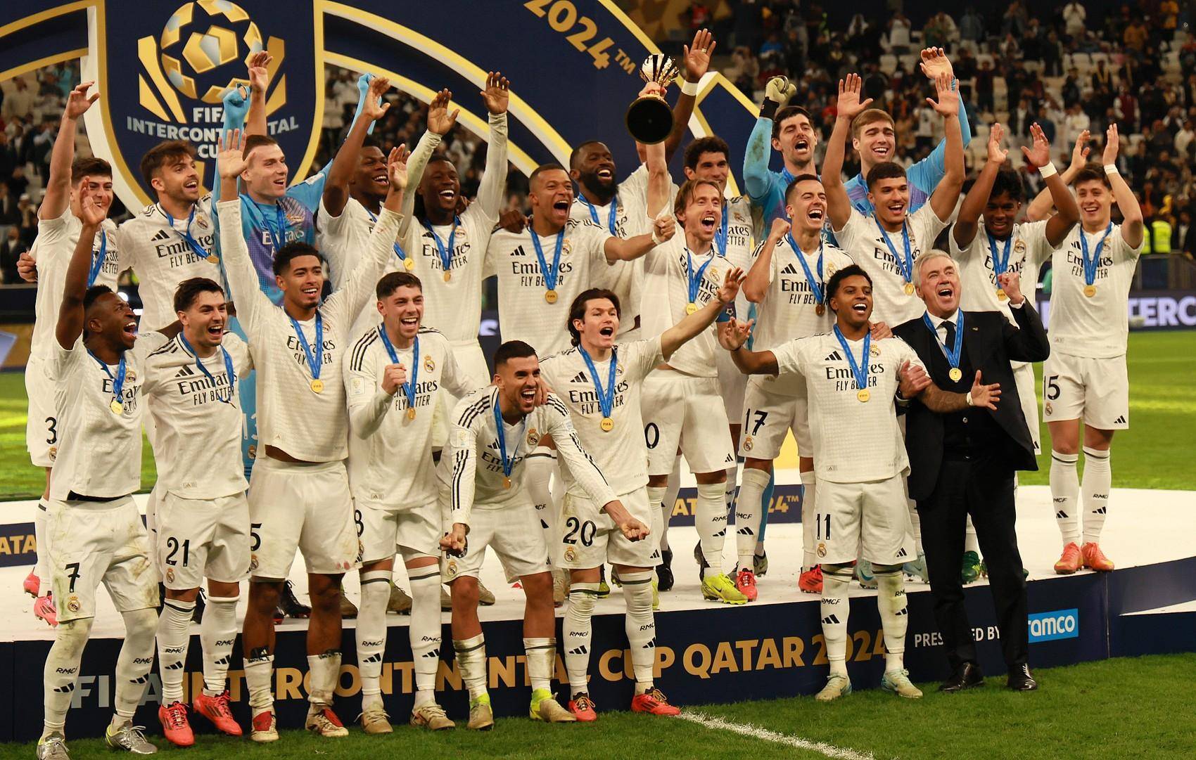 英雄联盟比赛：英雄联盟S10入围赛，LGD奋起挺进下一轮