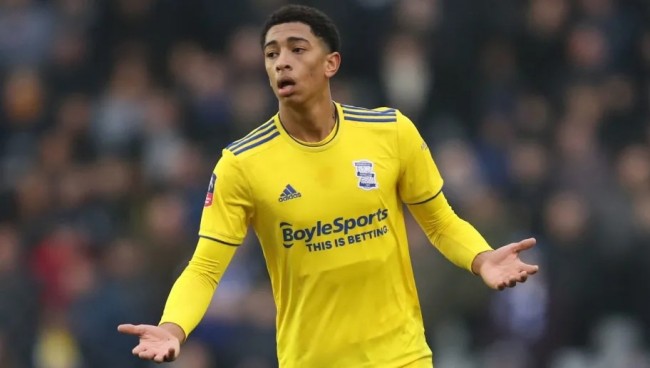 headtr1ck晒与s1mple合照祝贺其回归