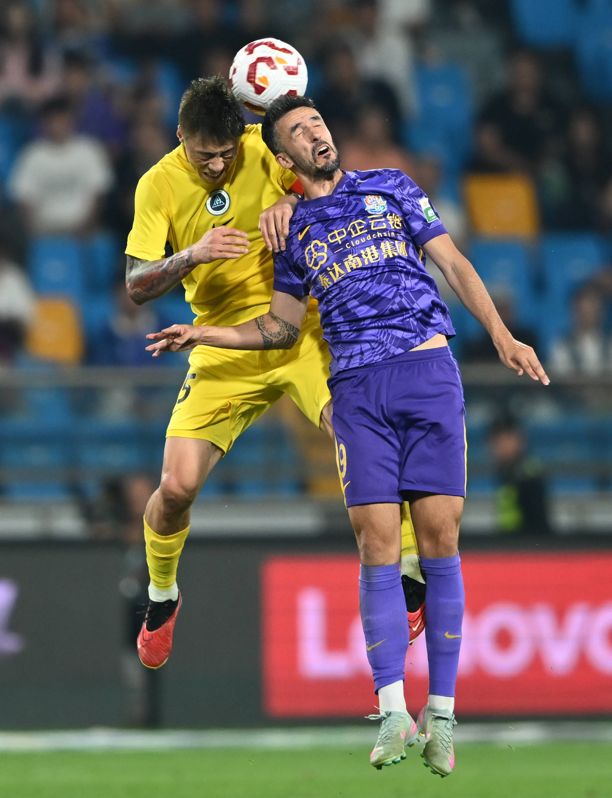 在晋级德玛西亚杯四分之一决赛后， EDward Gaming 上单选手 Zdz 发布了：离线加油