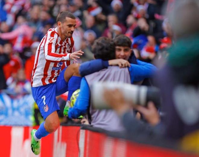 【视频】7月29日LPL夏季赛战果：RNG豪取7连胜，TES让一追二紧随其后